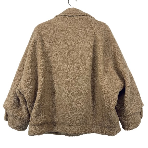 Hyfve Women Size Small Teddy Sherpa Jacket Tan Brown Button Front Cabin Core - Picture 8 of 8